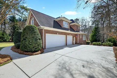 4511 Greenbreeze Lane Fuquay Varina NC 27526