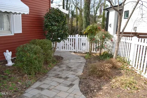 306 Plainview Avenue Raleigh NC 27604