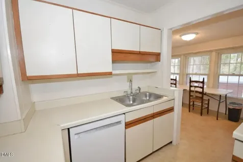 306 Plainview Avenue Raleigh NC 27604