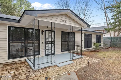 1008 Elm Street Tarboro NC 27886