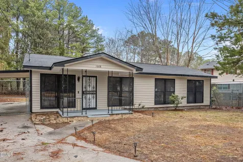 1008 Elm Street Tarboro NC 27886