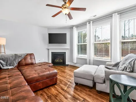 637 Groveview Wynd Wendell NC 27591