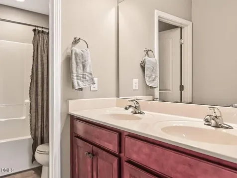 637 Groveview Wynd Wendell NC 27591