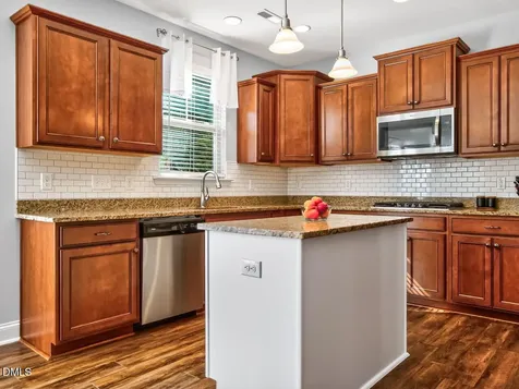637 Groveview Wynd Wendell NC 27591