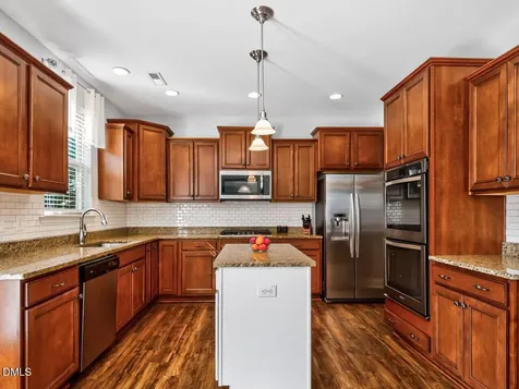 637 Groveview Wynd Wendell NC 27591