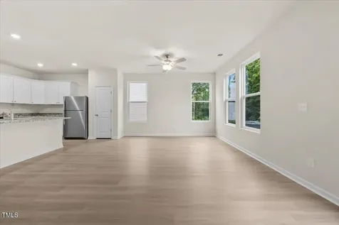 2146 Willow Glen Drive Graham NC 27253