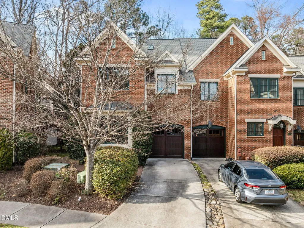 215 Old Franklin Grove Drive Chapel Hill NC 27514