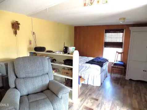 15 Full Circle Spring Hope NC 27882