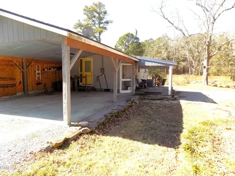 15 Full Circle Spring Hope NC 27882