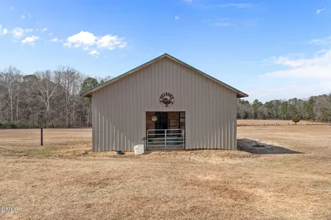 4240 Nicholson Road Cameron NC 28326
