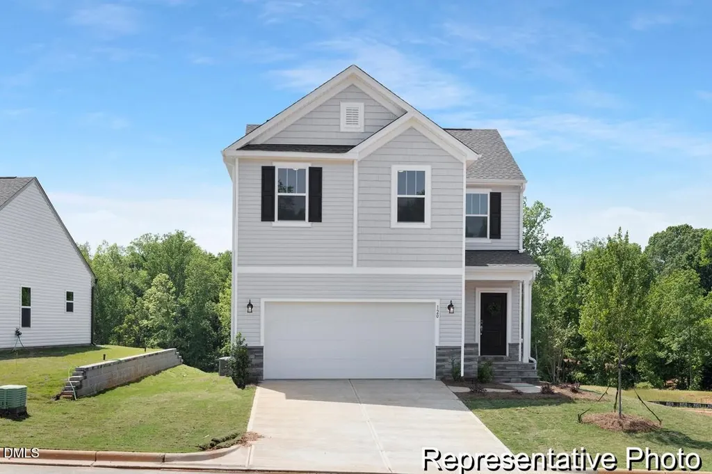 28 Elm Shade Way Erwin NC 28334