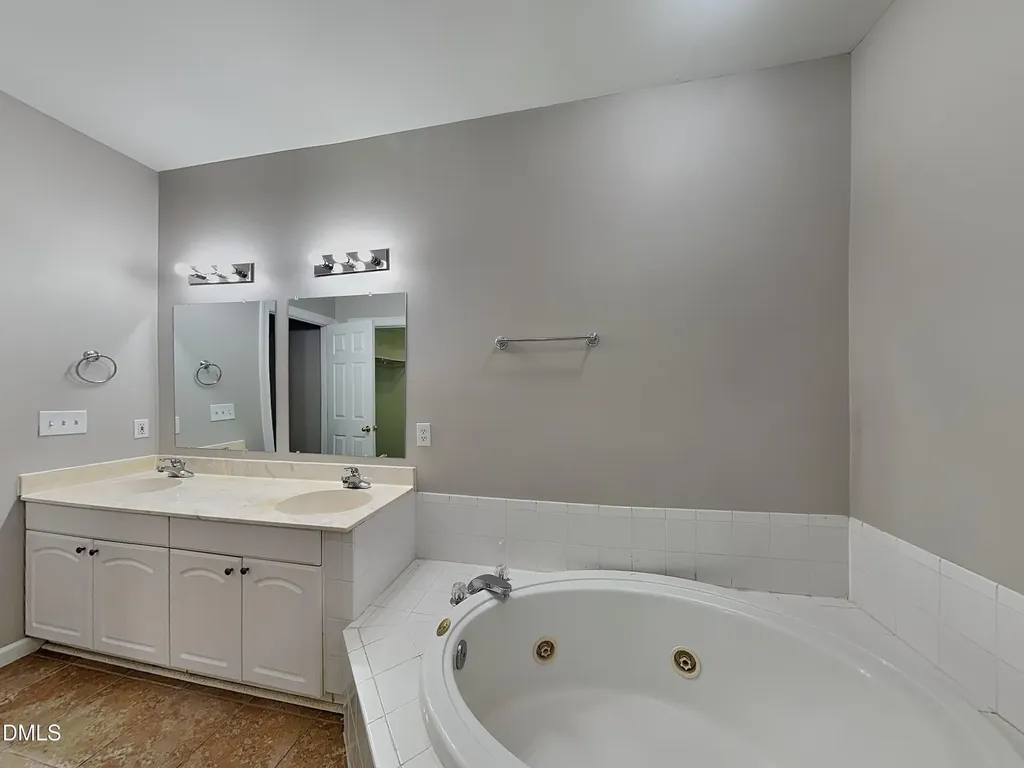 924 Barnford Mill Road Wake Forest NC 27587