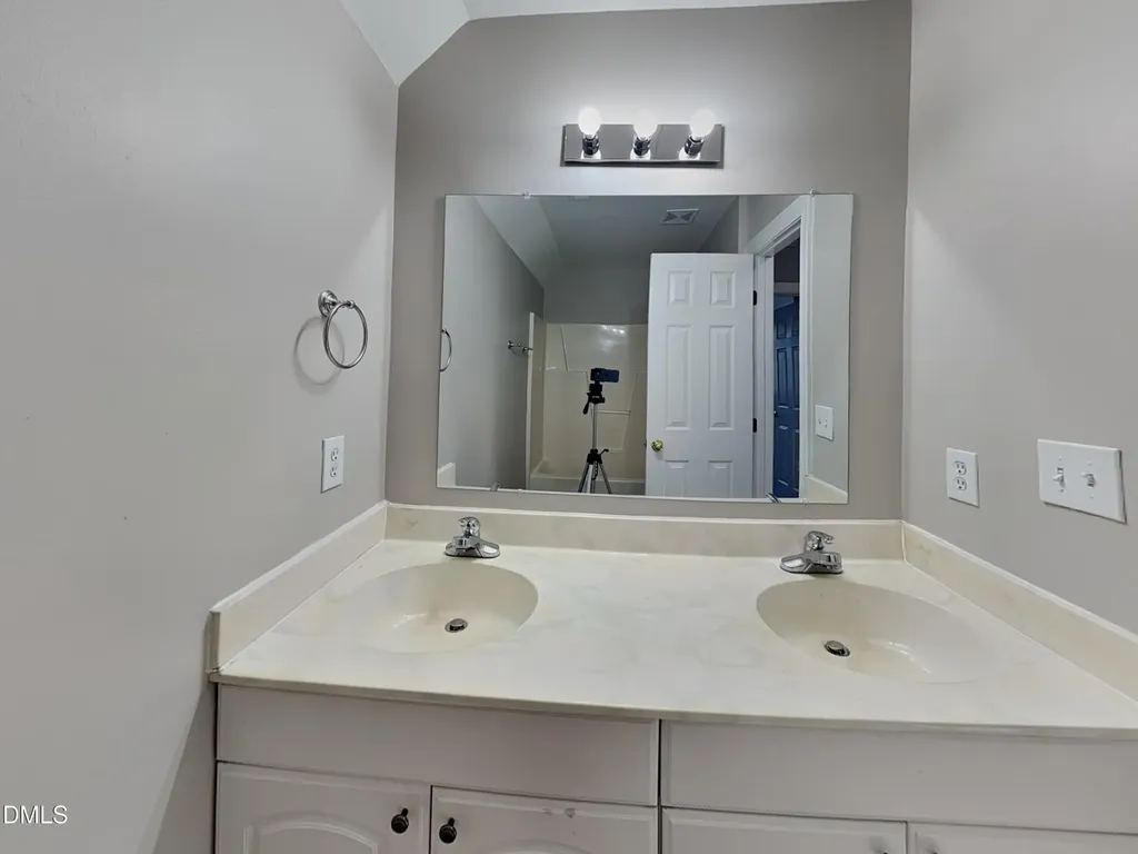 924 Barnford Mill Road Wake Forest NC 27587