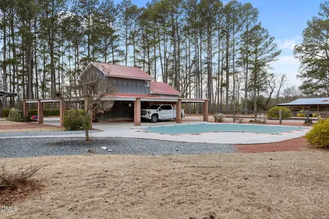 613 Will Lucas Road Linden NC 28356