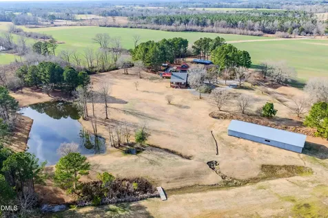 613 Will Lucas Road Linden NC 28356
