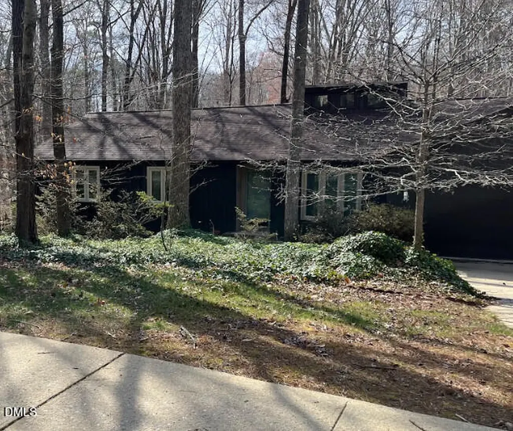 6413 Lakeland Drive Raleigh NC 27612