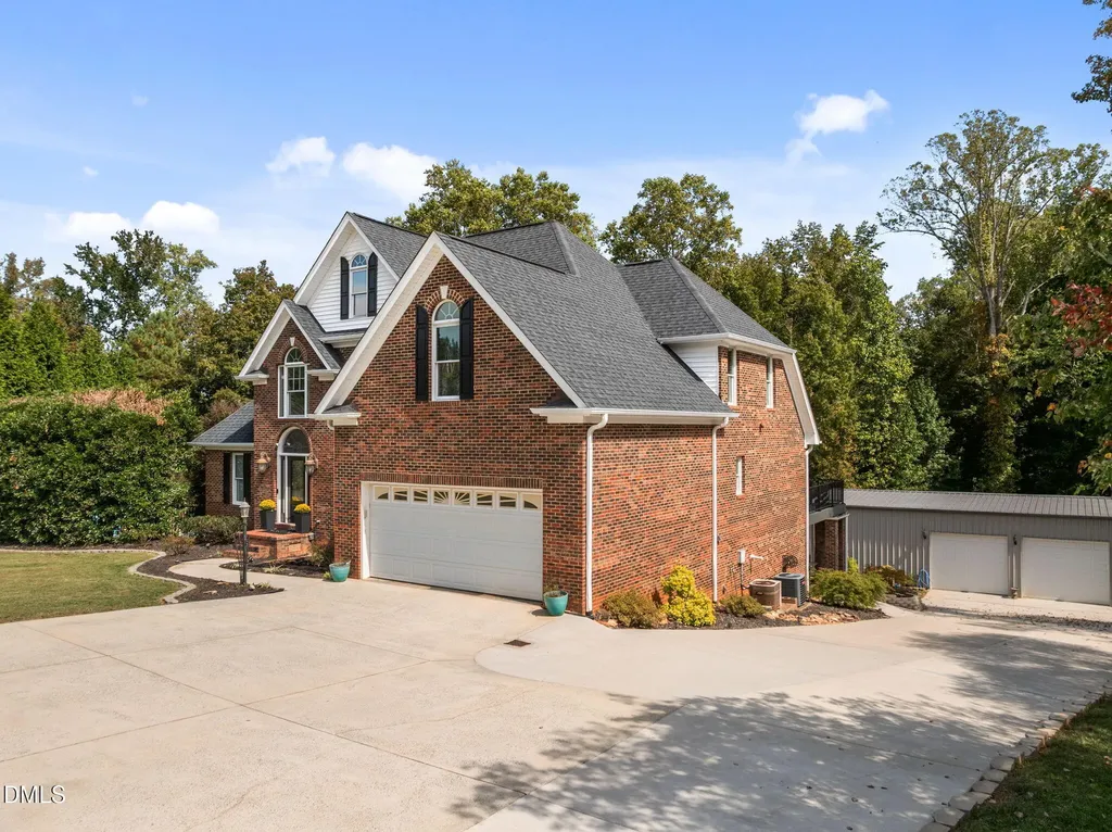 2604 Northstream Court Haw River NC 27258