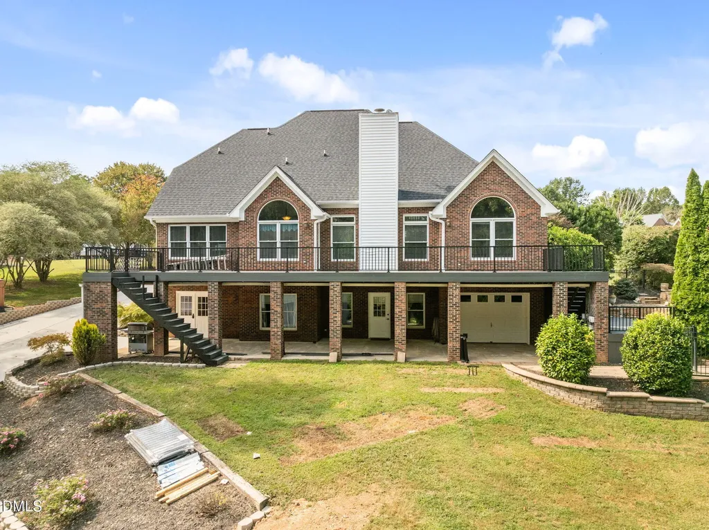 2604 Northstream Court Haw River NC 27258