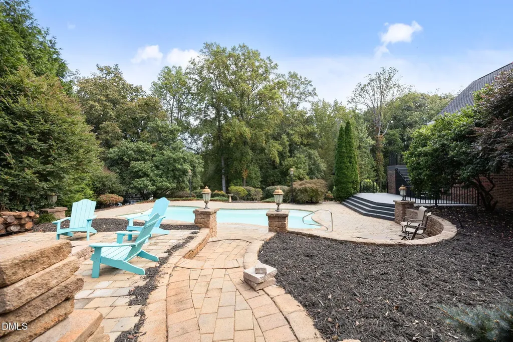 2604 Northstream Court Haw River NC 27258
