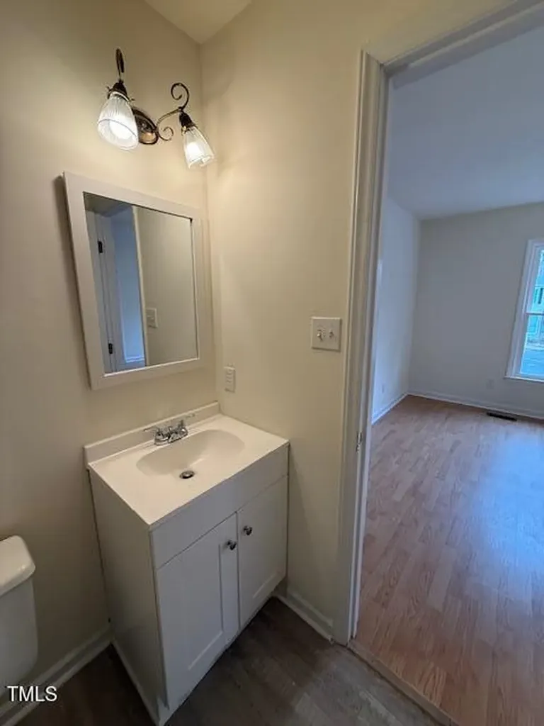 6102 Highcastle Court Raleigh NC 27613