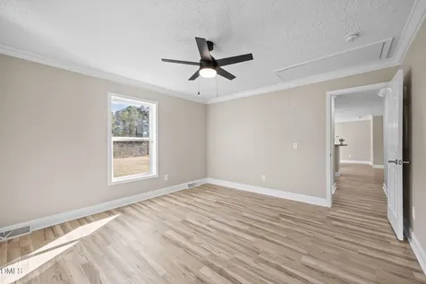 2687 Nc 39 S Henderson NC 27537