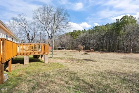 2687 Nc 39 S Henderson NC 27537