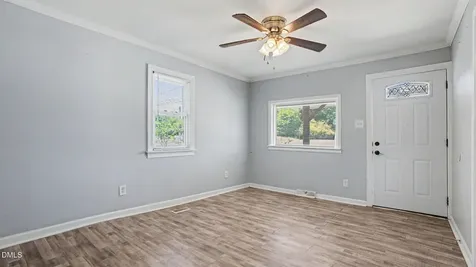 501 Apple Street Burlington NC 27217