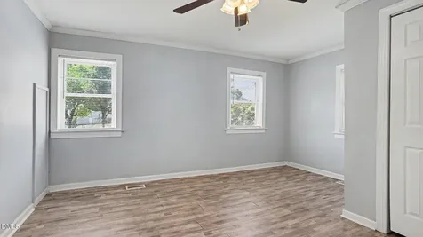 501 Apple Street Burlington NC 27217
