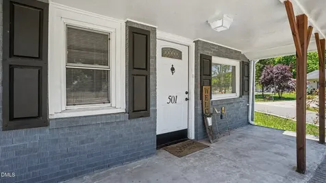 501 Apple Street Burlington NC 27217