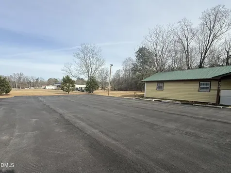 8063 Old Us Highway 421 Lillington NC 27546