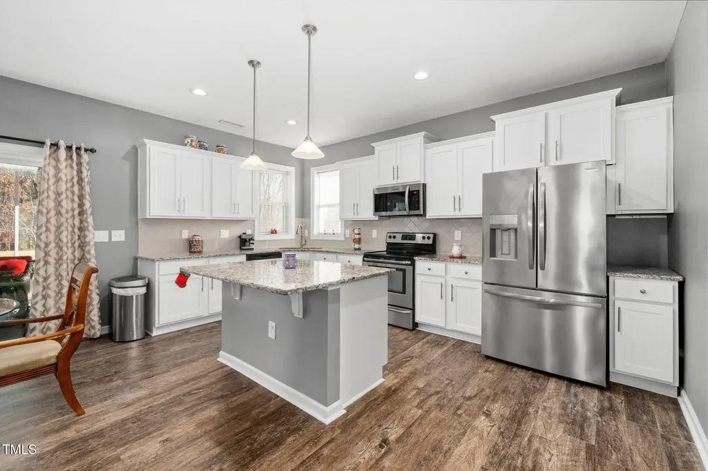 78 N Porcenna Lane Clayton NC 27527