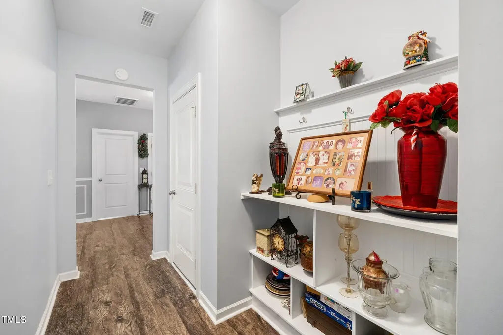 78 N Porcenna Lane Clayton NC 27527