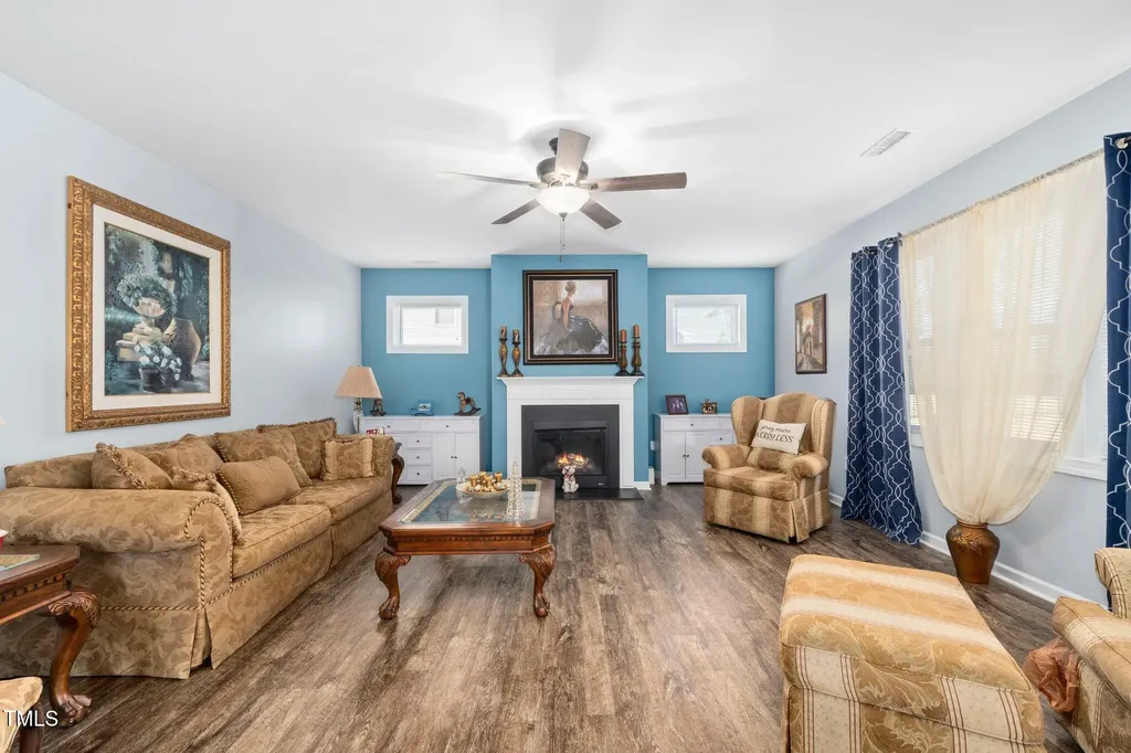 78 N Porcenna Lane Clayton NC 27527