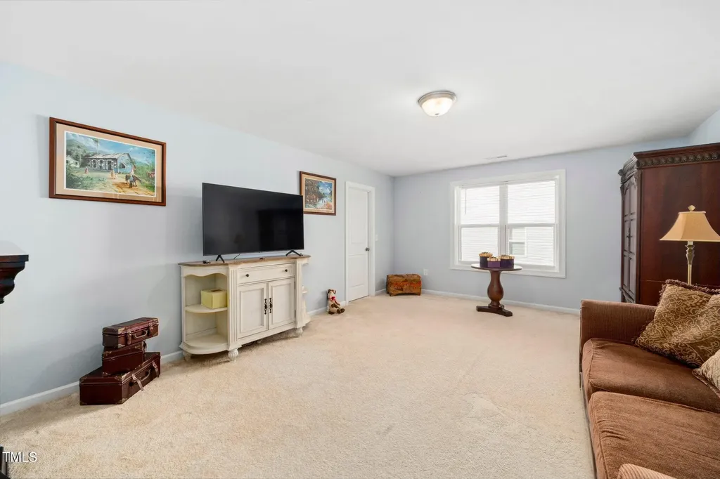 78 N Porcenna Lane Clayton NC 27527