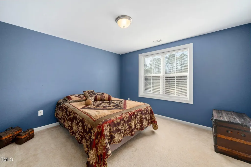 78 N Porcenna Lane Clayton NC 27527
