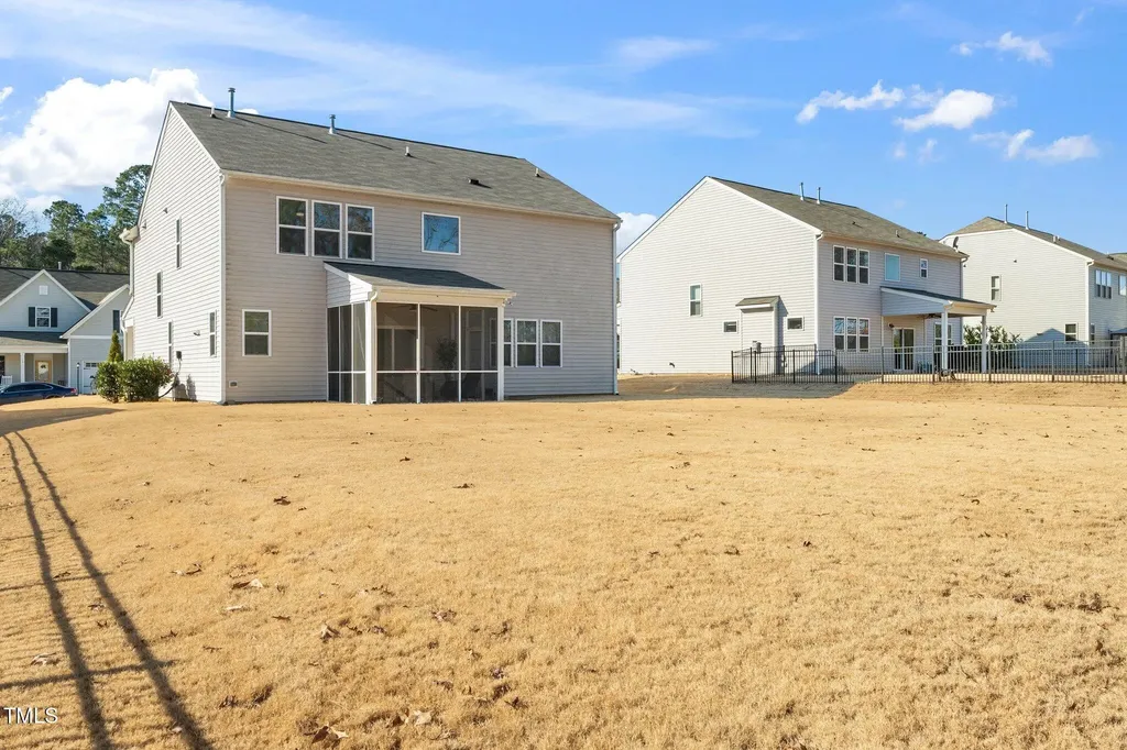 78 N Porcenna Lane Clayton NC 27527