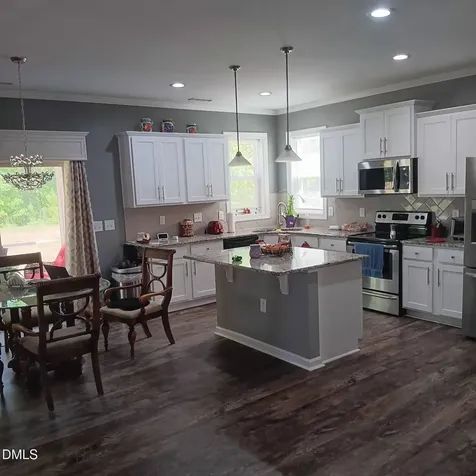 78 N Porcenna Lane Clayton NC 27527