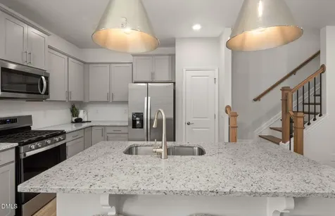 260 Ravenscraig Park Place Raleigh NC 27603