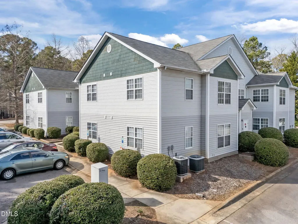 1305 Kent Road Raleigh NC 27606