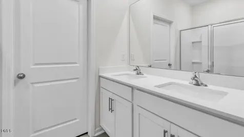 3069 Platinum Circle West End NC 27376