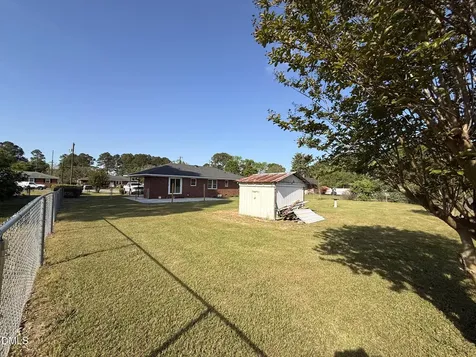 110 Linda Street Princeton NC 27569