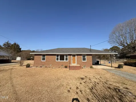 110 Linda Street Princeton NC 27569