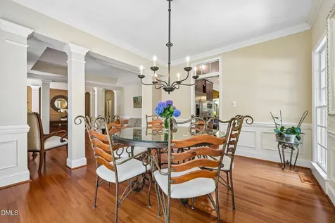 504 Kingswood Drive Cary NC 27513