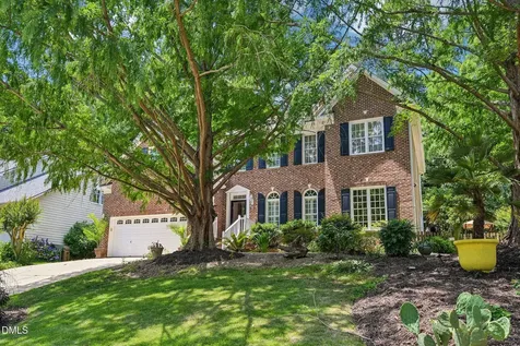 504 Kingswood Drive Cary NC 27513