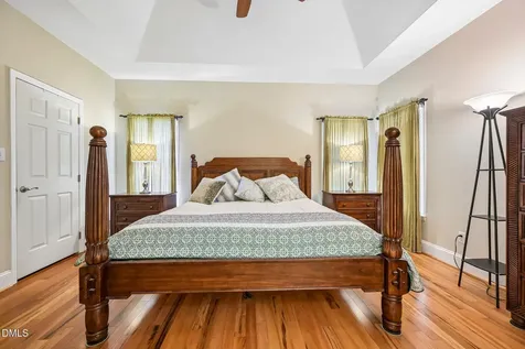504 Kingswood Drive Cary NC 27513