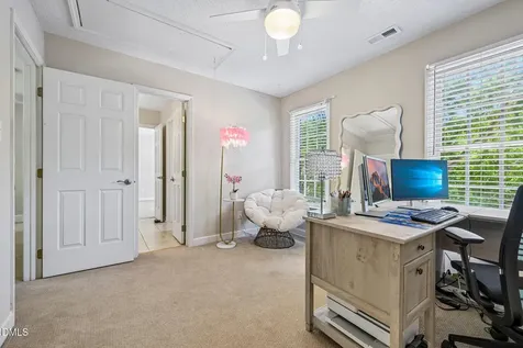 504 Kingswood Drive Cary NC 27513