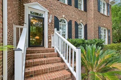 504 Kingswood Drive Cary NC 27513