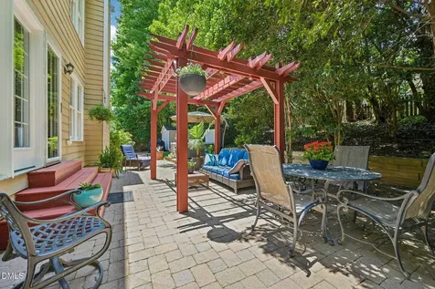 504 Kingswood Drive Cary NC 27513