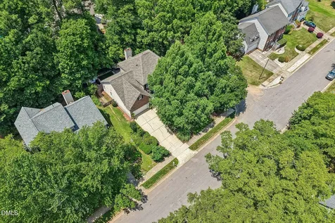 504 Kingswood Drive Cary NC 27513