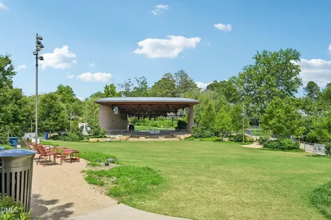 504 Kingswood Drive Cary NC 27513